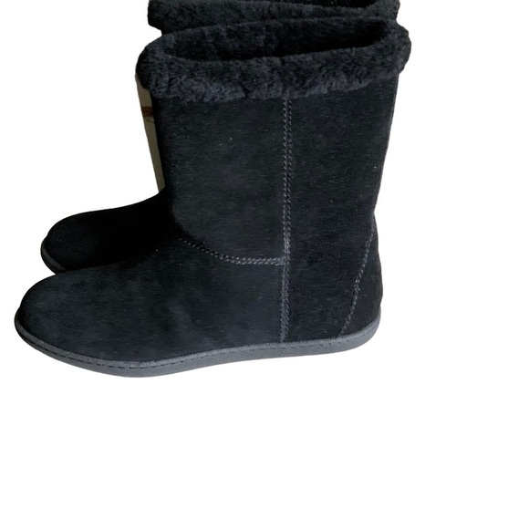 J. Crew black leather boots with faux shearling lining. Size 8 - Picture 4 of 6